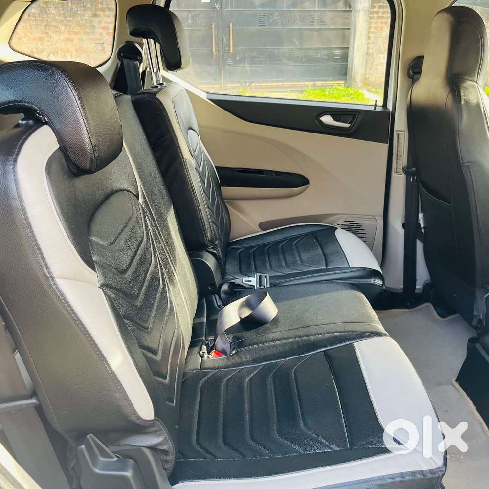 Renault Triber Rxz, 2019, Petrol