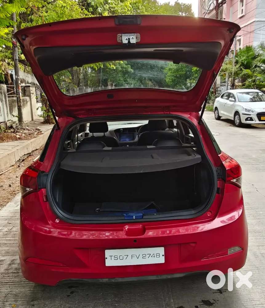 Hyundai I20 Active 2017 Petrol 92000 Km Driven