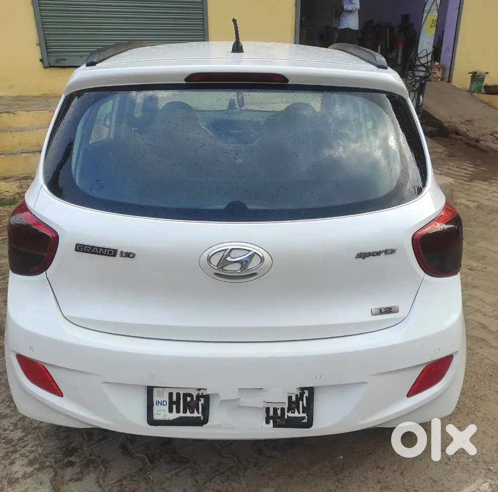 Hyundai Grand I10 Petrol 2015 Push Button Start