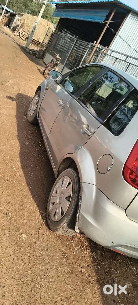 Ford Figo 2010 Petrol 95000 Km Driven
