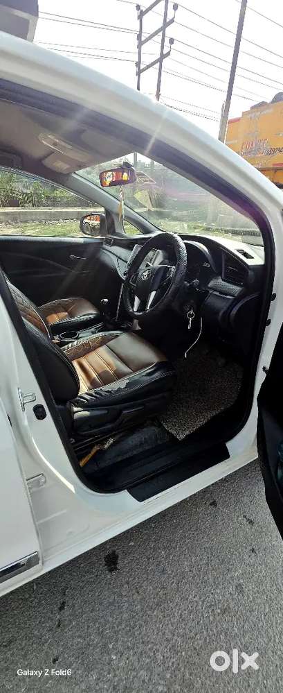 Toyota Innova Crysta 2023