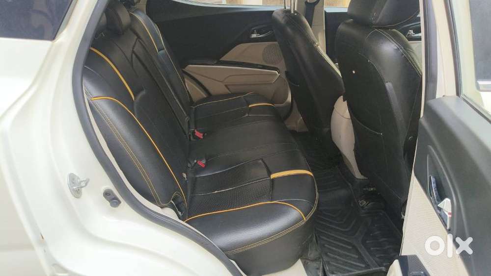 Mahindra Xuv300 W8 Diesel, 2019, Diesel