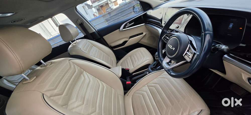 Kia Carens 1.5 Luxury Plus Diesel At 6 Str, 2022, Diesel
