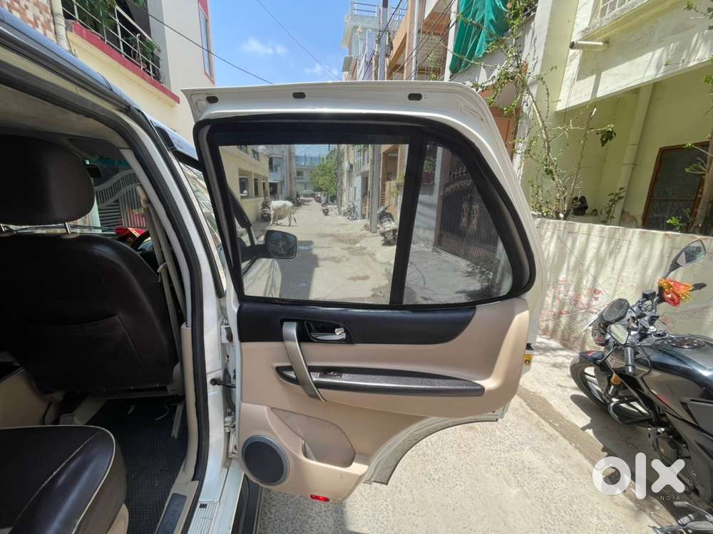 Tata Safari Storme Diesel 2013
