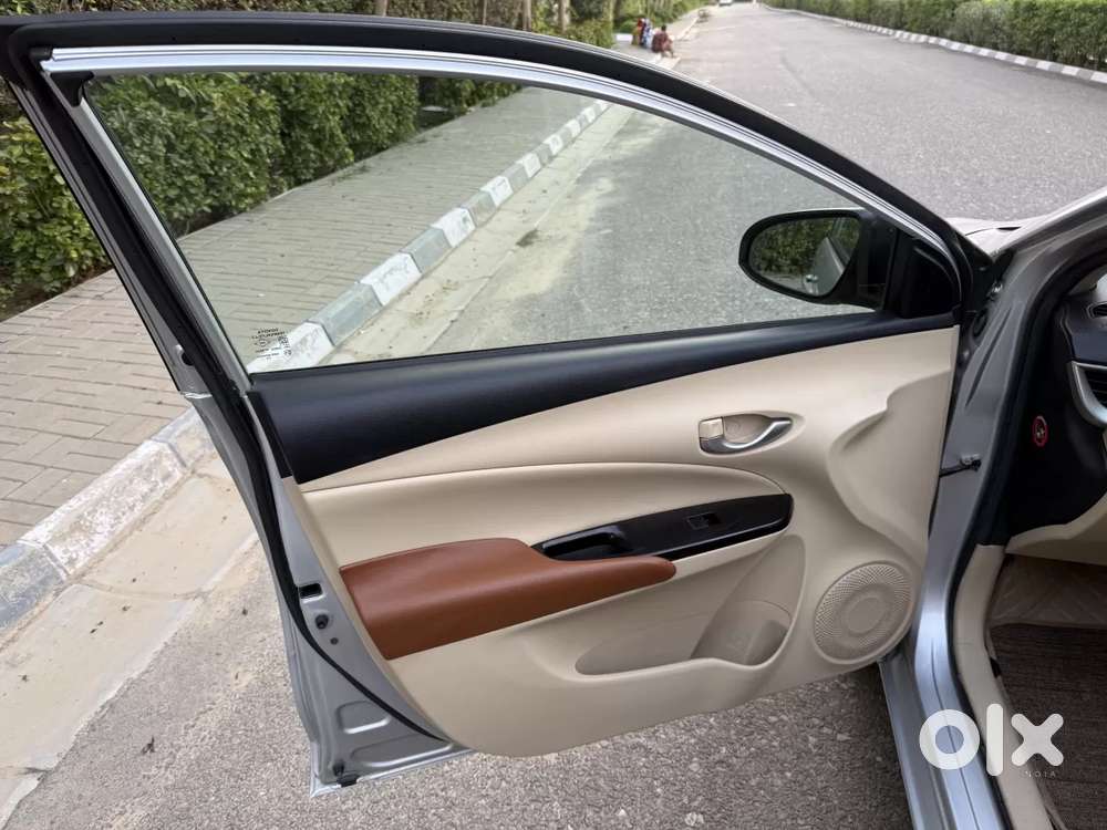 Toyota Yaris G Cvt, 2020, Petrol