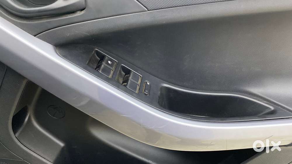 Tata Nexon 1.5 Revotorq Xma Amt, 2021, Petrol