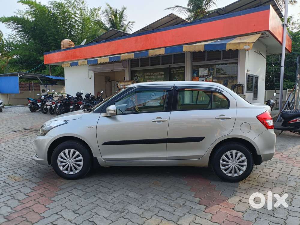 Maruti Suzuki Swift Dzire Amt Vxi, 2015, Petrol
