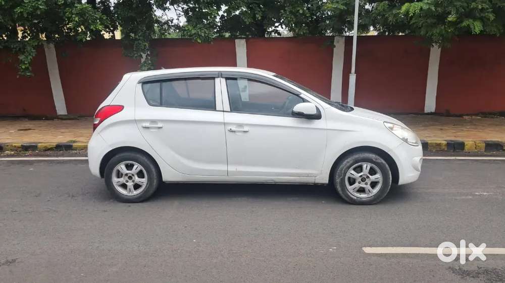 Hyundai I20 Sportz 2011
