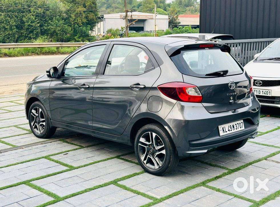 Tata Tiago Xz Plus, 2020, Petrol