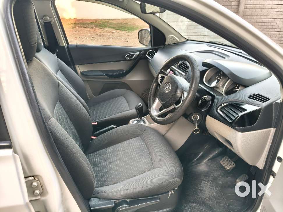 Tata Tiago 1.2 Revotron Xza, 2017, Petrol