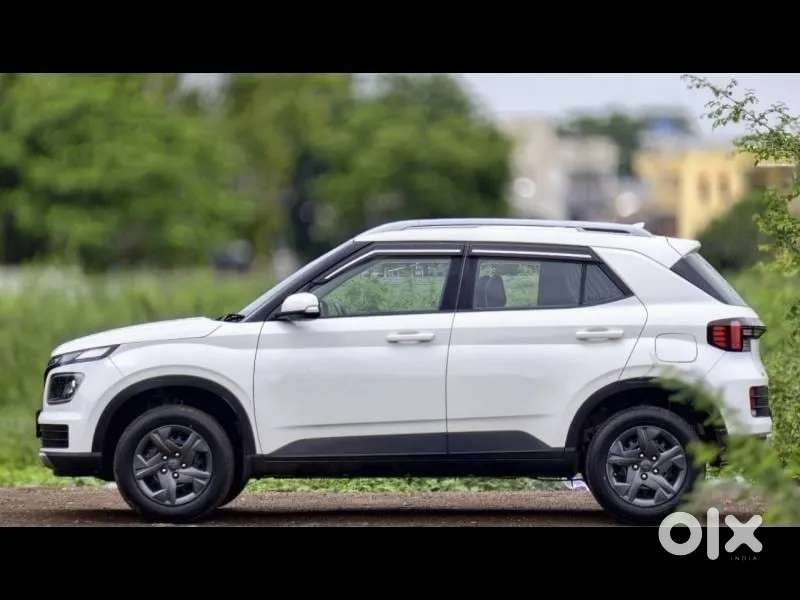 Hyundai Venue Sx, 2023, Petrol