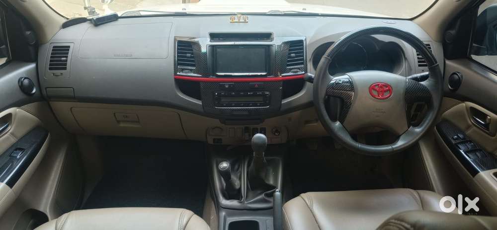 Toyota Fortuner 3.0 4x4 Manual, 2013, Diesel