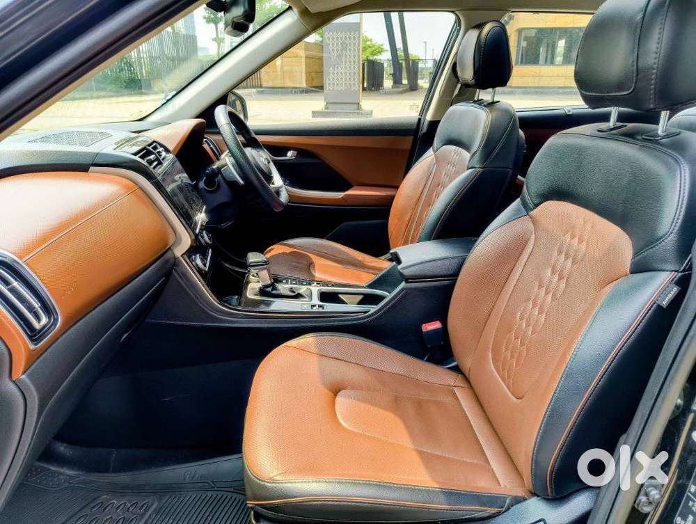 Hyundai Alcazar 2.0 Signature (o) Petrol At 7 Str, 2021, Petrol