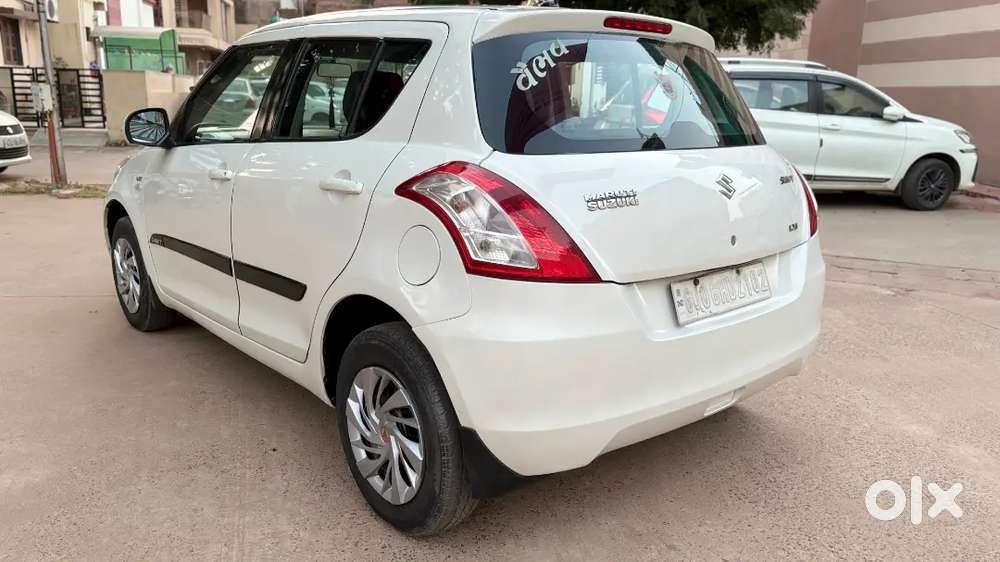 Maruti Suzuki Swift 2013 Petrol