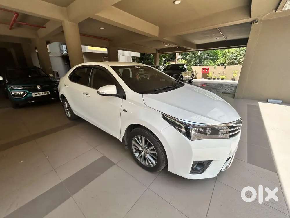 Toyota Corolla Altis 2015
