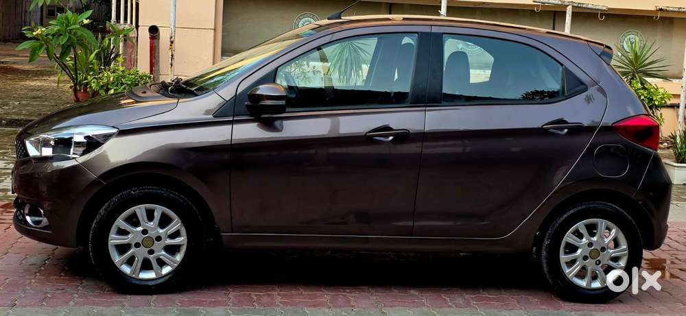 Tata Tiago 1.2 Revotron Xza, 2018, Petrol