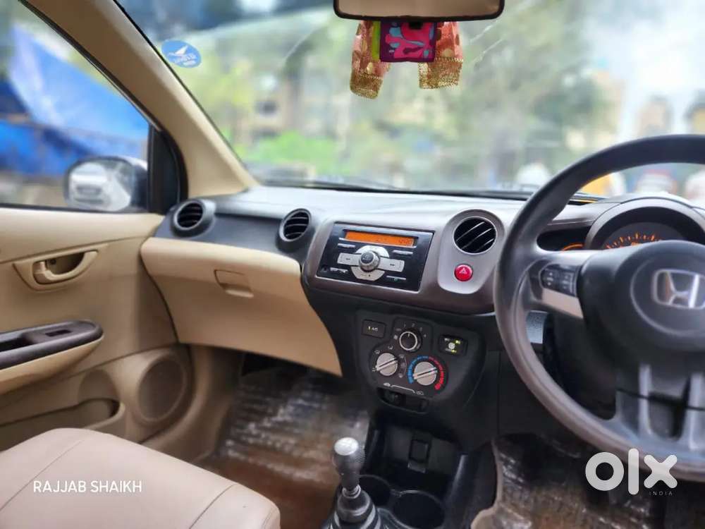 Honda Amaze Smt I-vtec 2013 Pet + Cng At Mulund West Mumbai