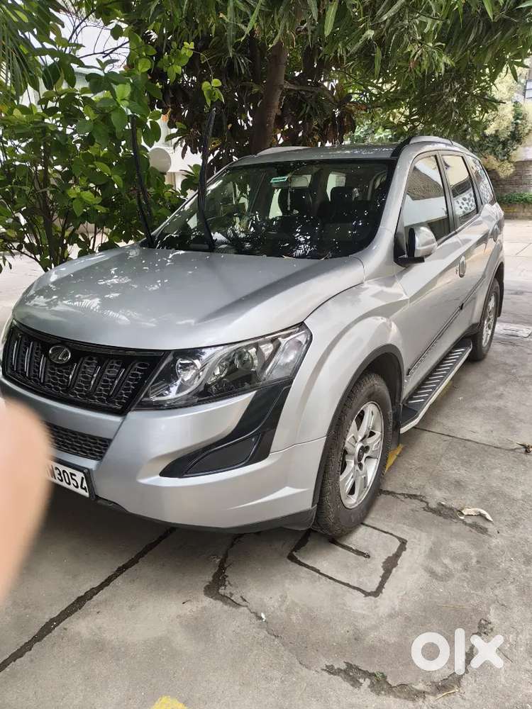 Mahindra XUV500 2.2 2017