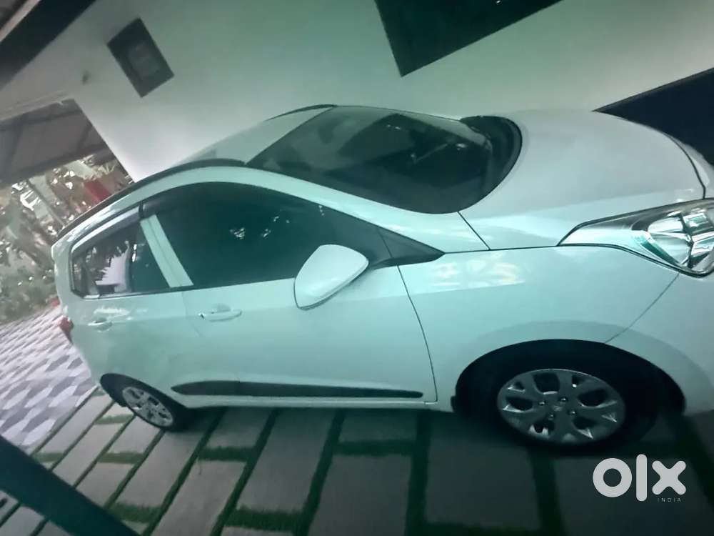 Hyundai Grand I10 2015 Variant