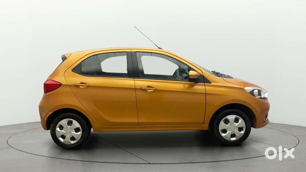 Tata Tiago 1.2 Revotron Xz, 2018, Petrol