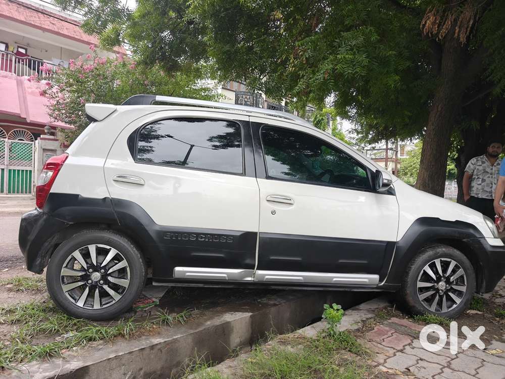 Toyota Etios Cross 2015 Diesel