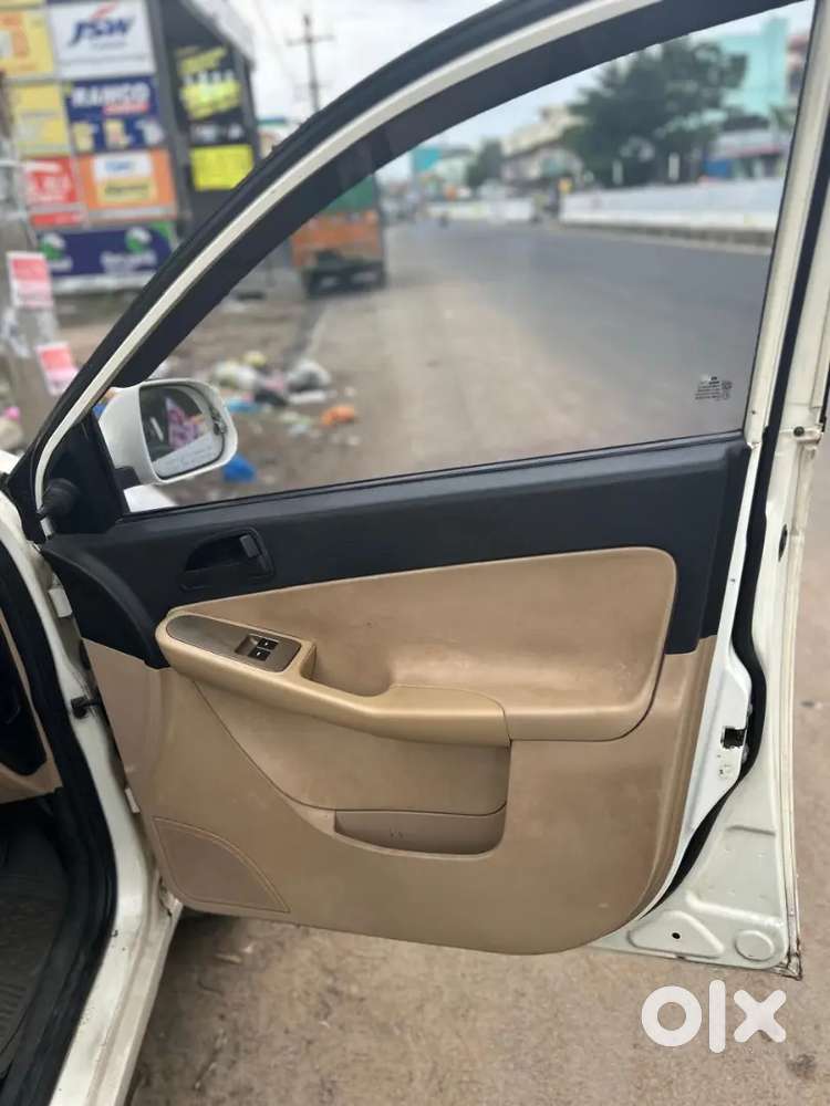 Tata Indica Vista 2012 Tdi