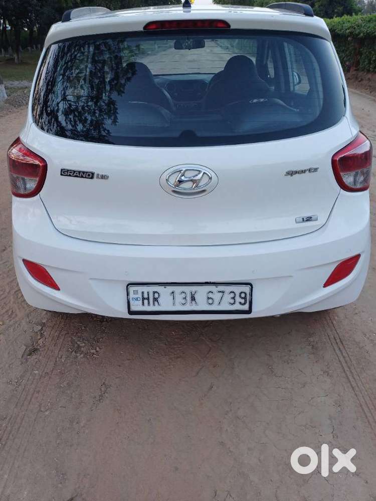 Hyundai Grand I10 Sportz O 1.2, 2015, Petrol