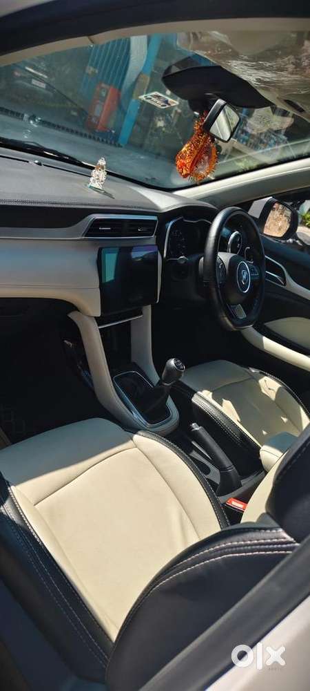 Mg Astor 2023 Petrol 43700 Km Driven