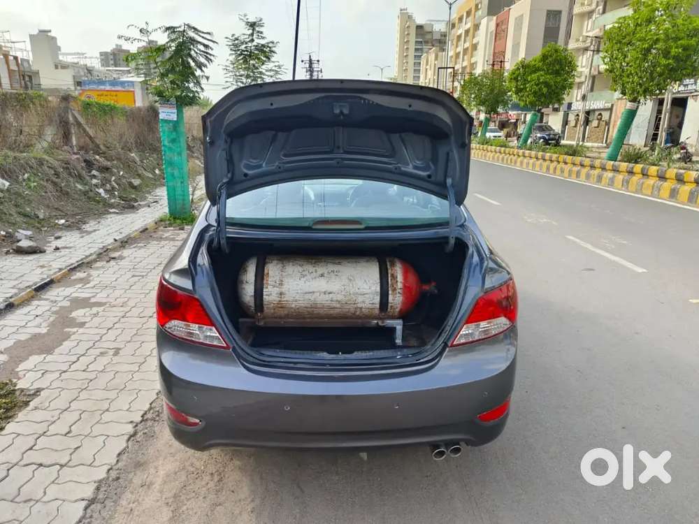 Hyundai Verna Ex 2013