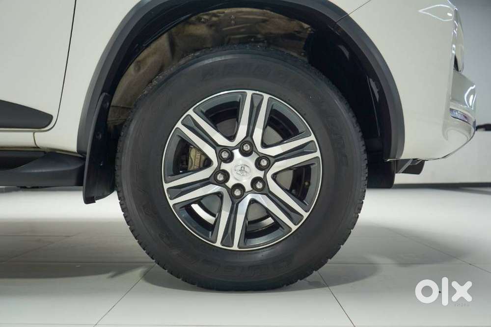 Toyota Fortuner 4x2 At 2.8 Diesel, 2022, Diesel