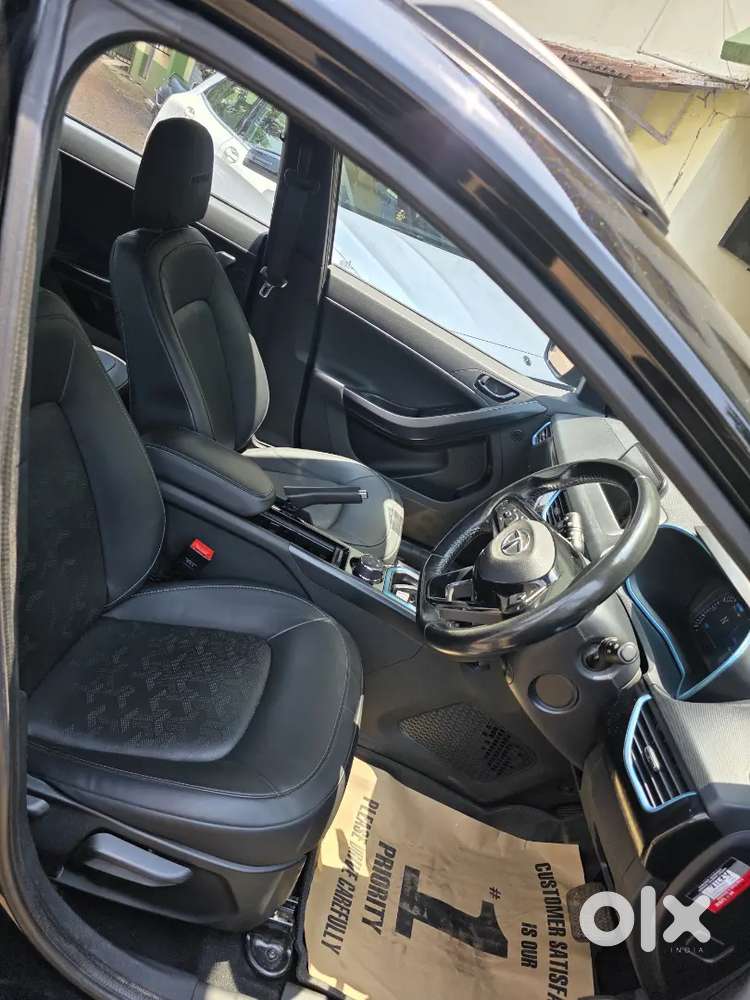 Nexon Ev Xz+ Dark Edition