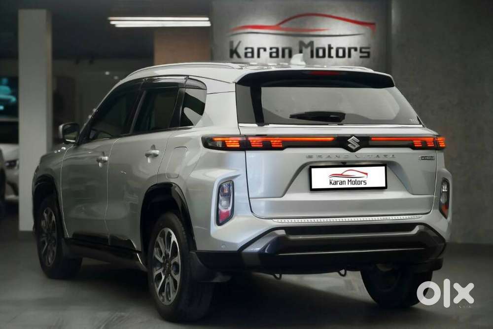 Maruti Suzuki Grand Vitara 1.5 Alpha Plus Intelligent Hybrid Ecvt, 2..