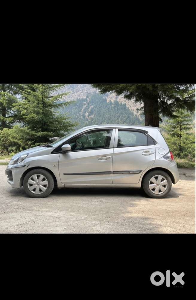 Honda Brio 2012 Petrol Well Maintained