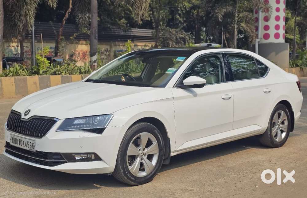 Skoda Superb [ ] 1.8 Style Tsi At, 2019, Petrol