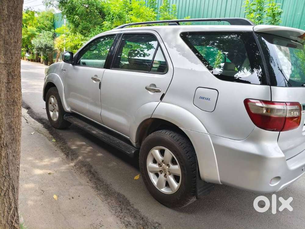 Toyota Fortuner 2009-2011 3.0 Diesel, 2009, Diesel