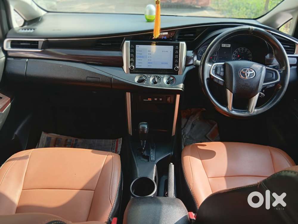 Toyota Innova Crysta 2.4 Gx Limited Edition At 7 Str, 2021, Diesel