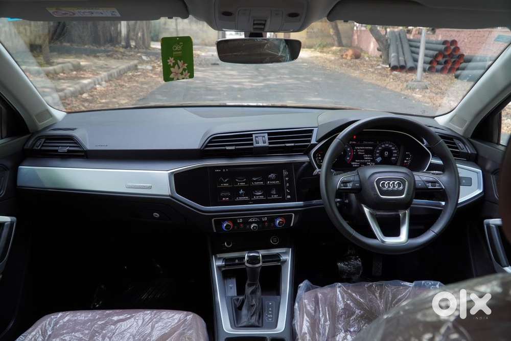 Audi Q3 40 Tfsi Premium Plus, 2024, Petrol