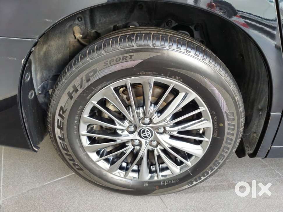 Toyota Vellfire Vip – Executive Lounge, 2022, Petrol