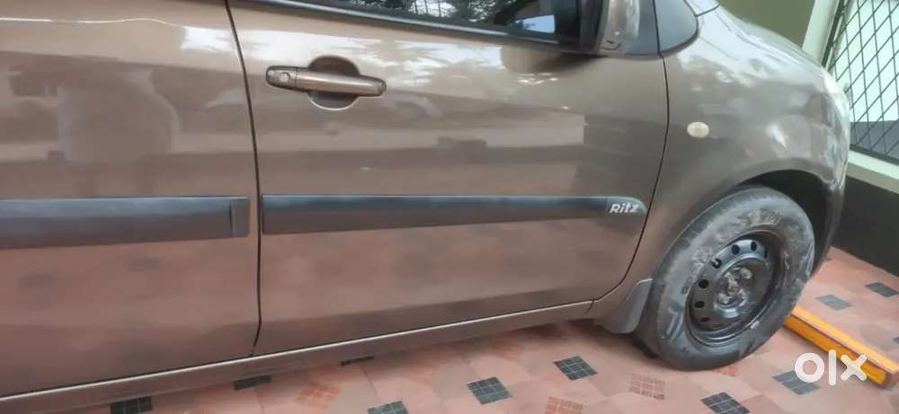 Maruti Suzuki Ritz Vxi 2010 Car