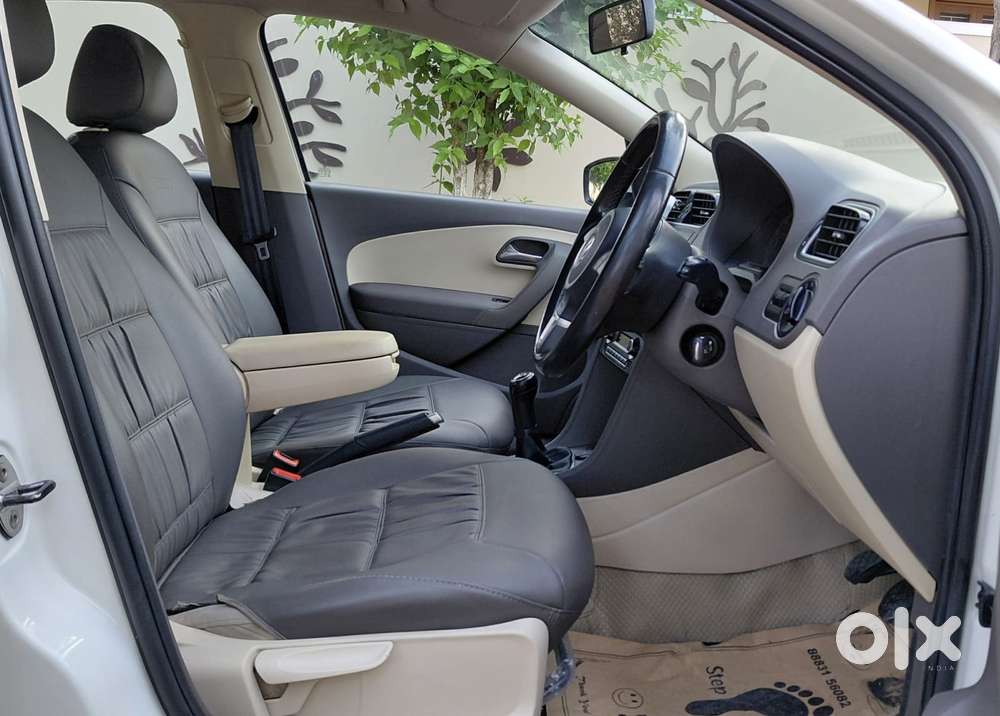 Volkswagen Vento Petrol Highline, 2011, Petrol