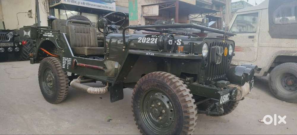 Mahindra Willy Jeep 1983