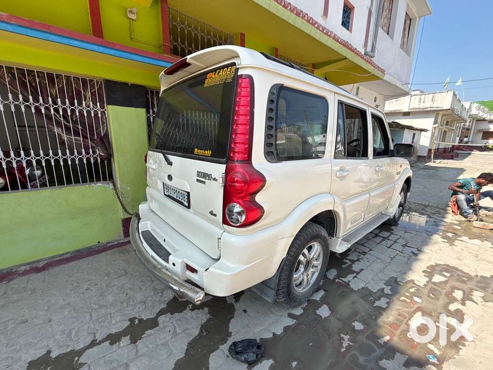Mahindra Scorpio Getaway 2012 Diesel Well Maintained