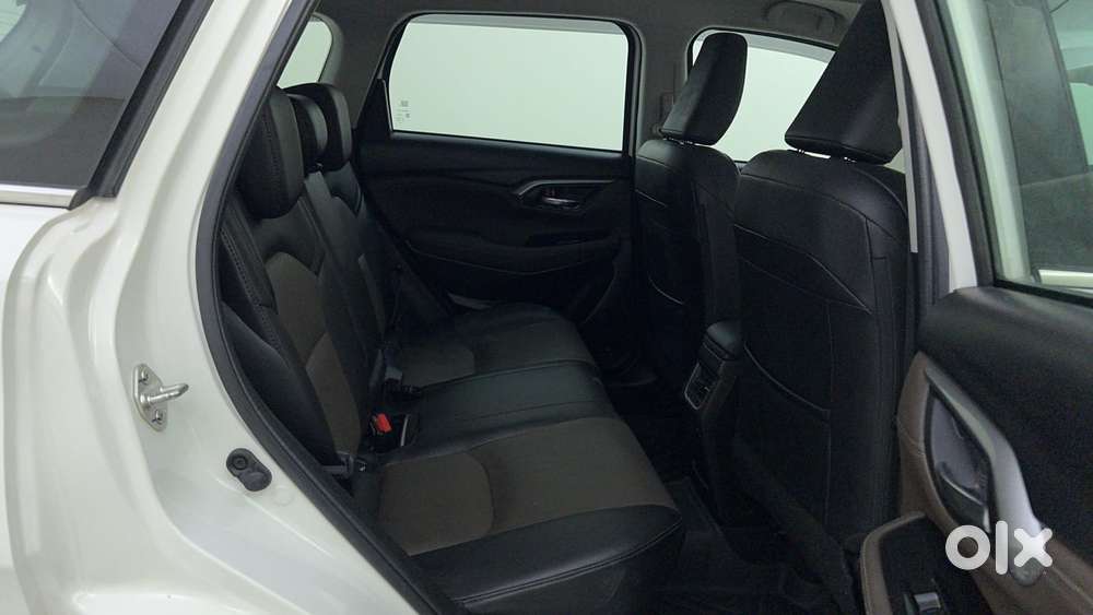 Toyota Urban Cruiser Hyryder 1.5 V Hybrid, 2024, Cng & Hybrids