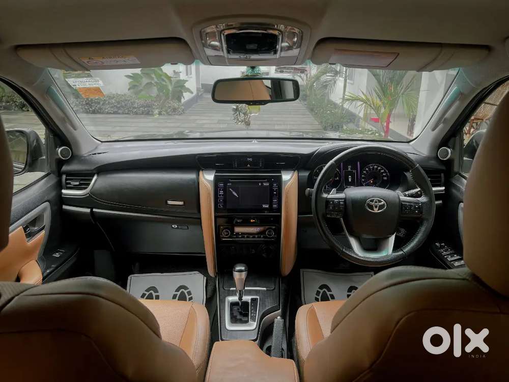 Toyota Fortuner. Hr Registration. No Replays. Company Services