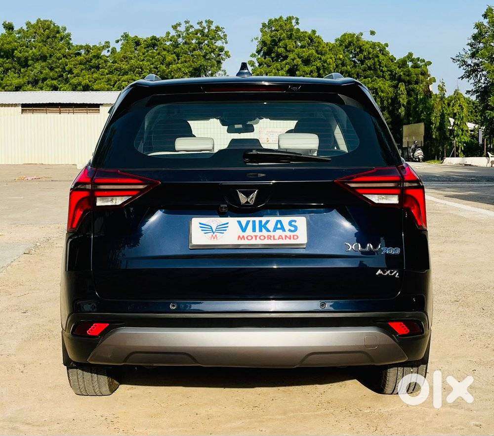 Mahindra Xuv700 2.2 Ax 7 Diesel At Luxury Pack Str, 2025, Diesel