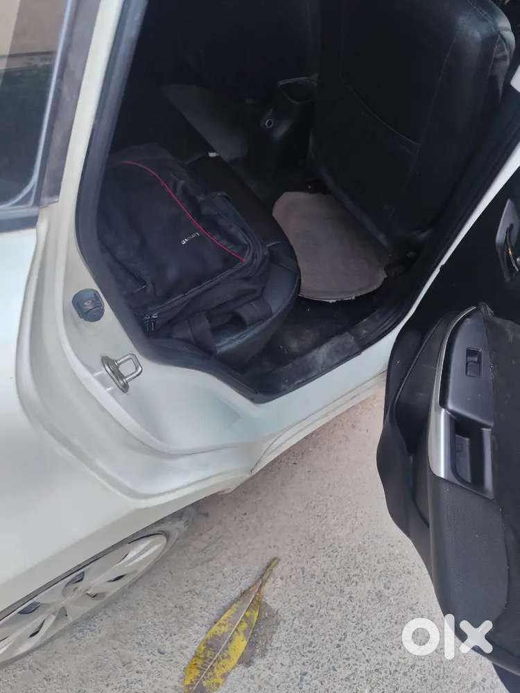 Maruti Suzuki Baleno 2017 Delta Petrol Mt