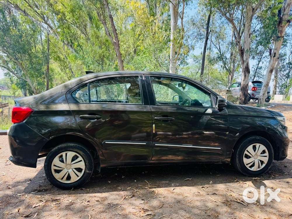Honda Amaze S 2019 Petrol Well Maintained