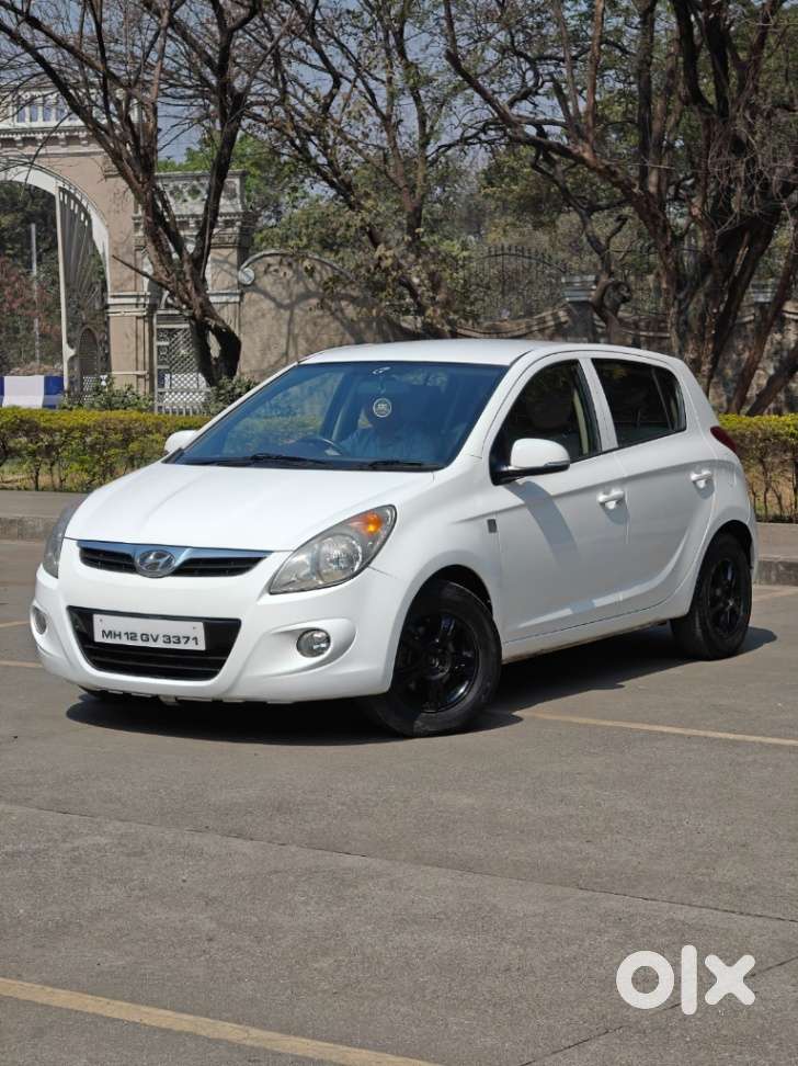 Hyundai I20 Sportz 1.4 Crdi 6 Speed Bs-iv, 2011, Diesel