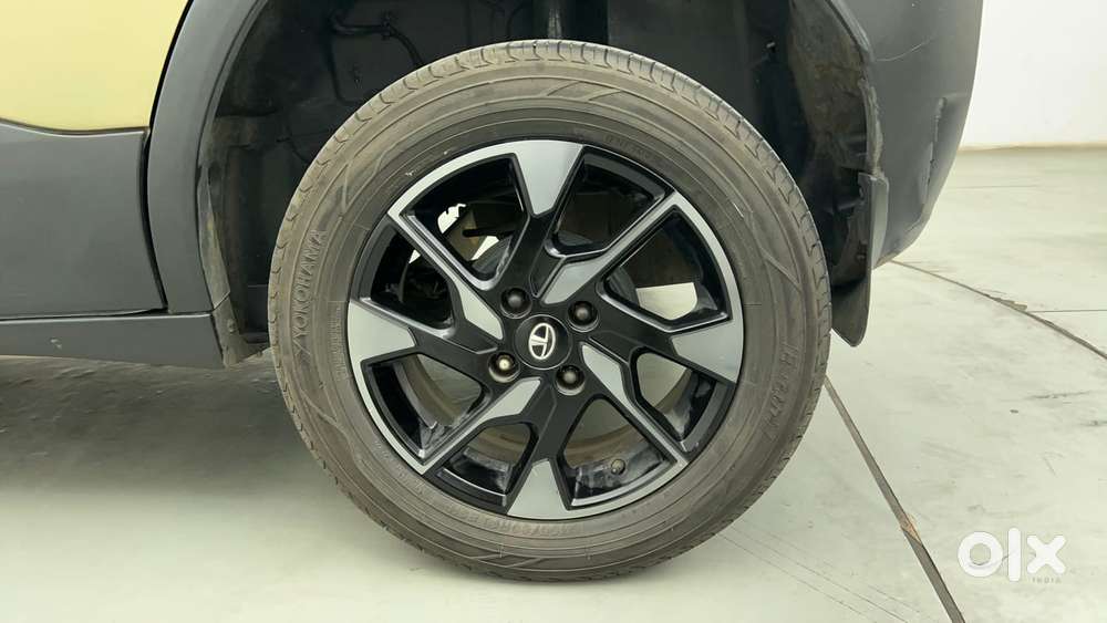 Tata Punch 1.2 Revotron Creative Amt Kaziranga Edition, 2022, Petrol