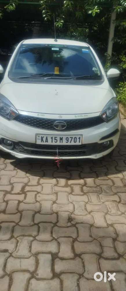 Tata Tiago Revotron Xt 2017 Petrol